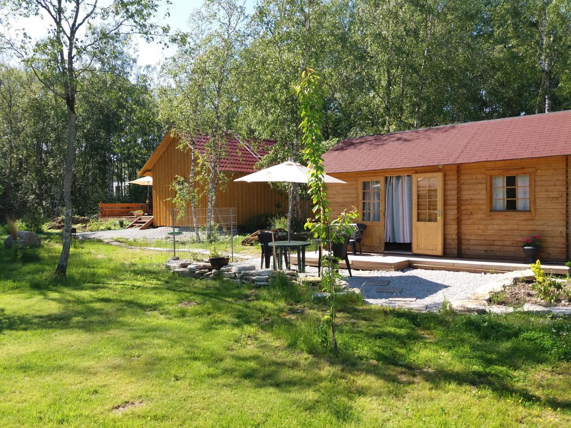 Penzion Hueueru Puhkemajad Huuru Exteriér fotografie